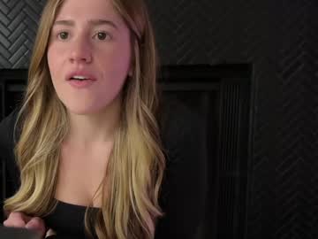 girl
        amberdmariee cam image #20268
