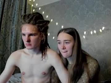 couple Live Sex Girls On Cam with surfsexcouple