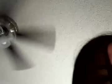 girl
        allyours_1997 cam image #13547