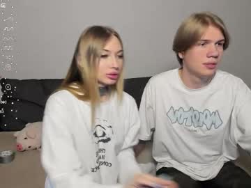 couple Live Sex Girls On Cam with streis_mua