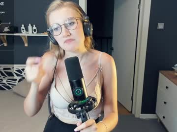girl Live Sex Girls On Cam with mind_of_heart