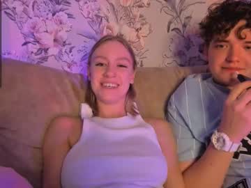 couple Live Sex Girls On Cam with leon_devol