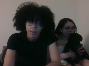 couple
        zaempire cam image #22918