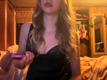 girl
        prncsspeach420 cam image #22676