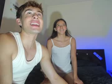 couple Live Sex Girls On Cam with sassysoulmates