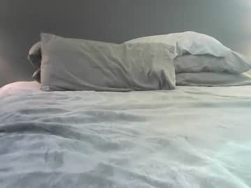 couple
        ilovedaddy19993433 cam image #1532