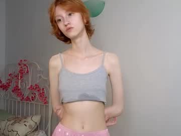 girl
        cute__redhead cam image #30531