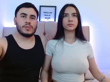 couple Live Sex Girls On Cam with moonbrunettee