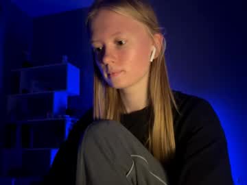 girl Live Sex Girls On Cam with mittietonge