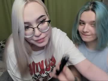 couple Live Sex Girls On Cam with edna_dana