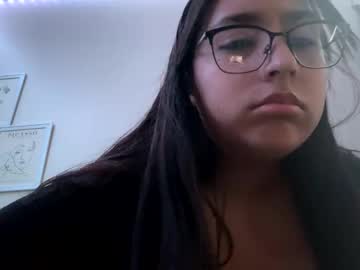 girl
        sherryyy1 cam image #18943