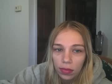 couple Live Sex Girls On Cam with chloe_damian