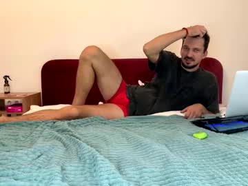 couple Live Sex Girls On Cam with bugs_and_bunny13
