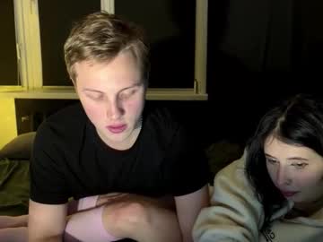 couple Live Sex Girls On Cam with love4couple