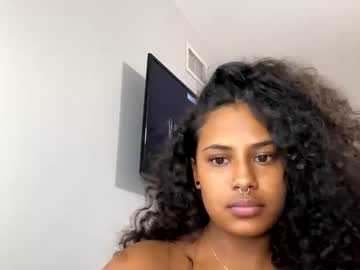 girl Live Sex Girls On Cam with poutyprincess111