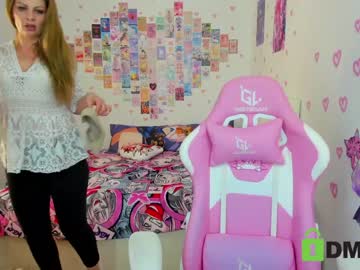 girl
        arya_darling cam image #6128