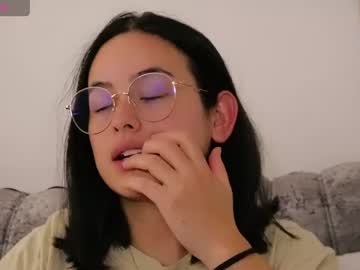 girl Live Sex Girls On Cam with hawaiibliss