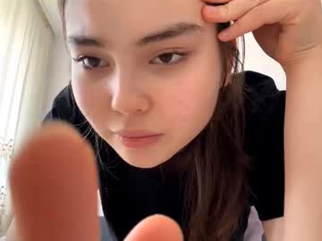 girl
        lanihadland cam image #35390