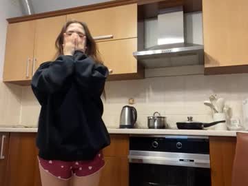 girl
        priscillastjacques cam image #35359