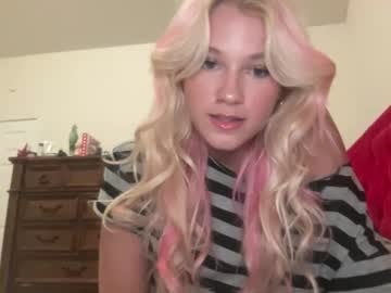 girl
        sweetmorgannn cam image #11203