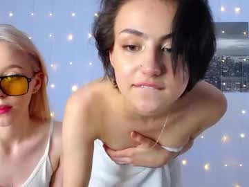 couple Live Sex Girls On Cam with kayla_bennet