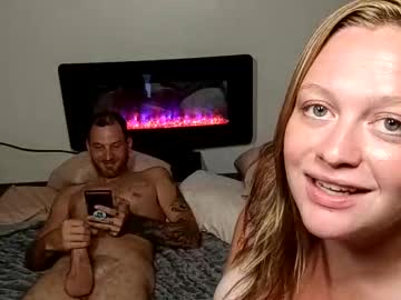 couple Live Sex Girls On Cam with raisydainbow