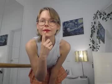 girl Live Sex Girls On Cam with mira_marni