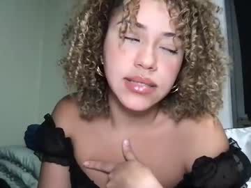 girl
        xeksfairyx cam image #5751