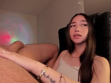 couple Live Sex Girls On Cam with mikeyvioleta