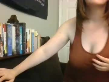 girl
        aprillayce420 cam image #12017