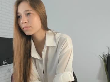 girl
        devonagrayer cam image #8262