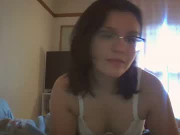 girl
        stephanie7770 cam image #10616