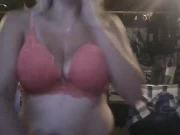 couple Live Sex Girls On Cam with boatingcouple32