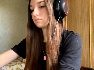 girl
        vergiezaic cam image #31548
