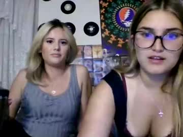 girl
        sadieserrano cam image #11940