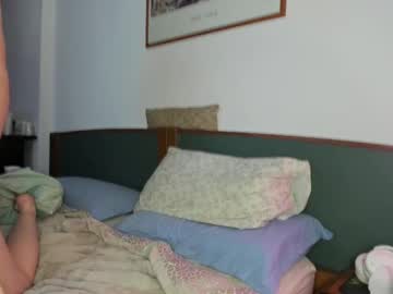 couple Live Sex Girls On Cam with luci_lilith369
