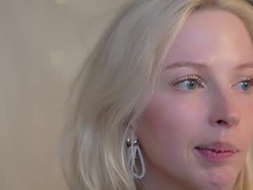 couple Live Sex Girls On Cam with sparks__daisy