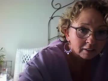 girl
        momnxtdoor cam image #17954