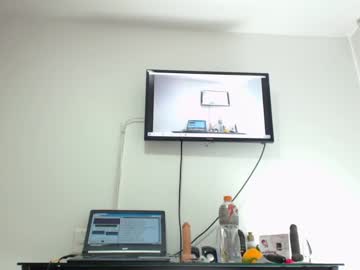 girl
        keily_lovers cam image #1908
