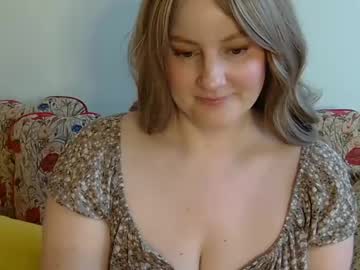 girl Live Sex Girls On Cam with mathilde_solveig