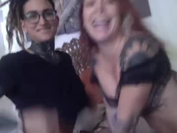 couple
        dna84434 cam image #15135