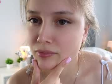 girl
        tatecraley cam image #15226