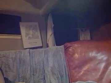 couple Live Sex Girls On Cam with bigkitties69