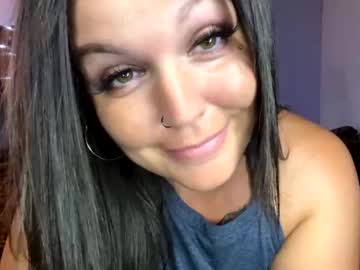 girl
        sweetintoxication777 cam image #12470