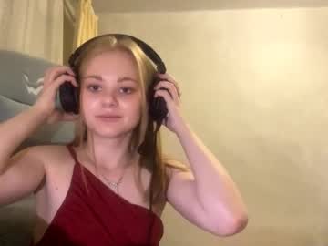 girl Live Sex Girls On Cam with sassy_petal
