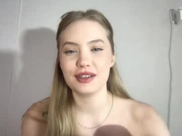 couple Live Sex Girls On Cam with kira_saning1