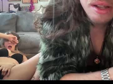 couple Live Sex Girls On Cam with squirtfarm