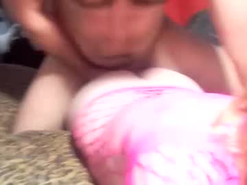 couple Live Sex Girls On Cam with prettypinkie247