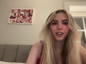 girl
        katarinaaxoxo cam image #22761
