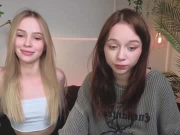 couple Live Sex Girls On Cam with dontoke_